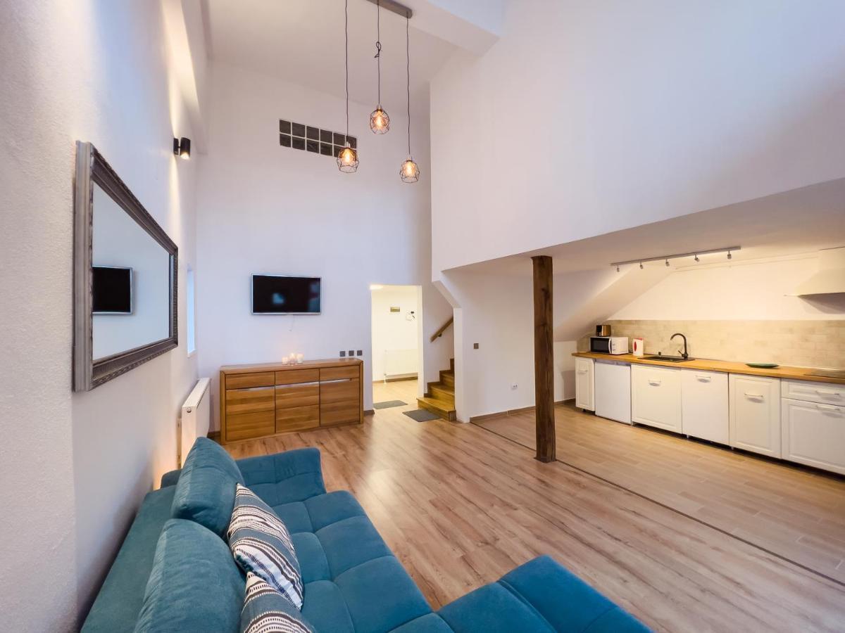 Family Apartment Σιγκισοάρα Εξωτερικό φωτογραφία